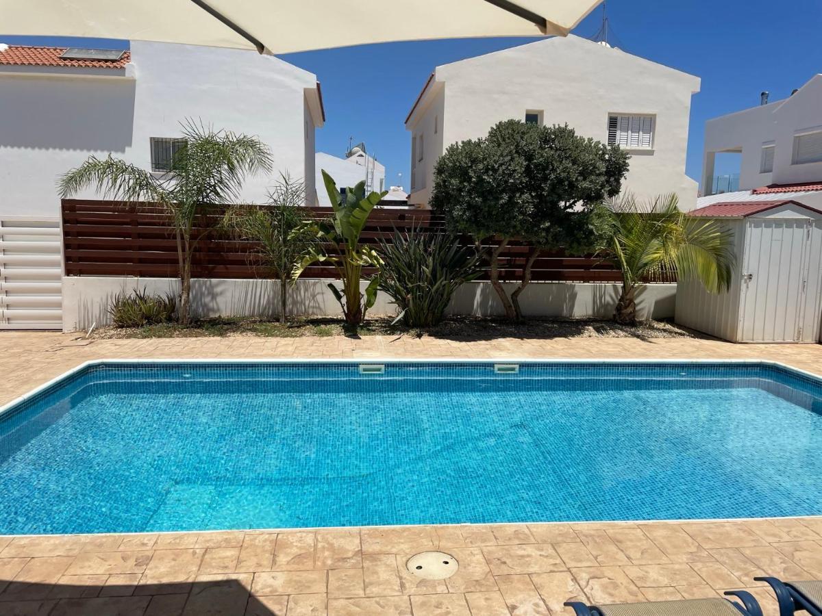Sol Y Mar Malama Villa Paralimni Esterno foto